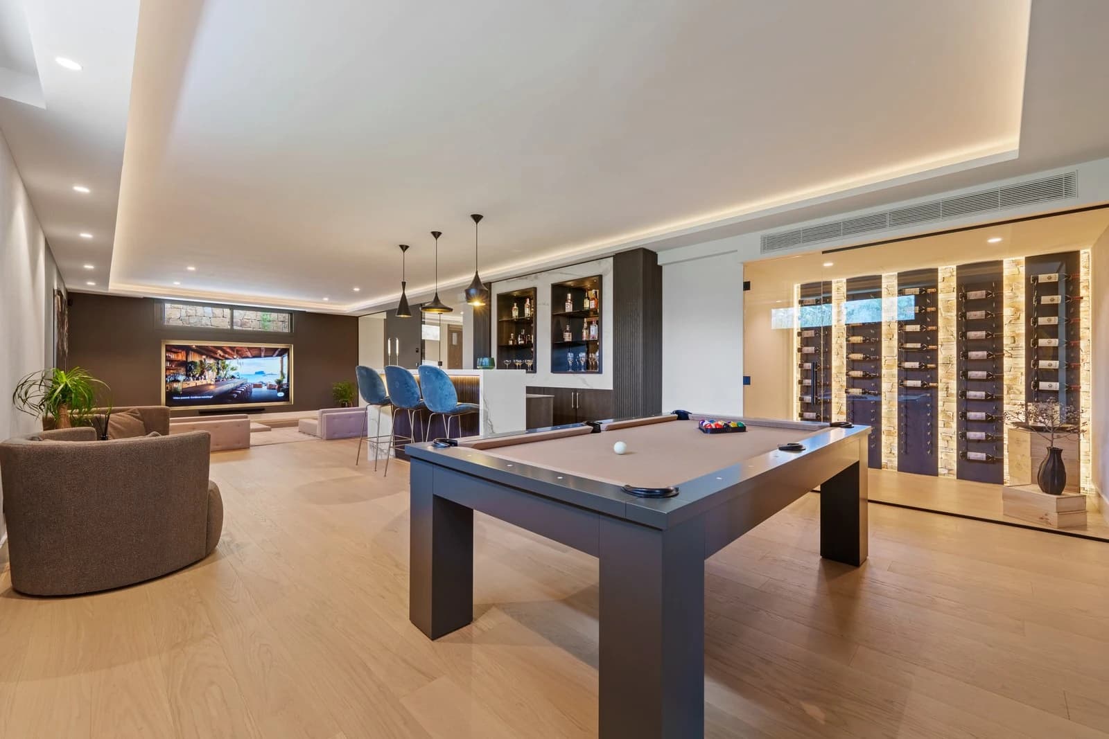Gallery 7