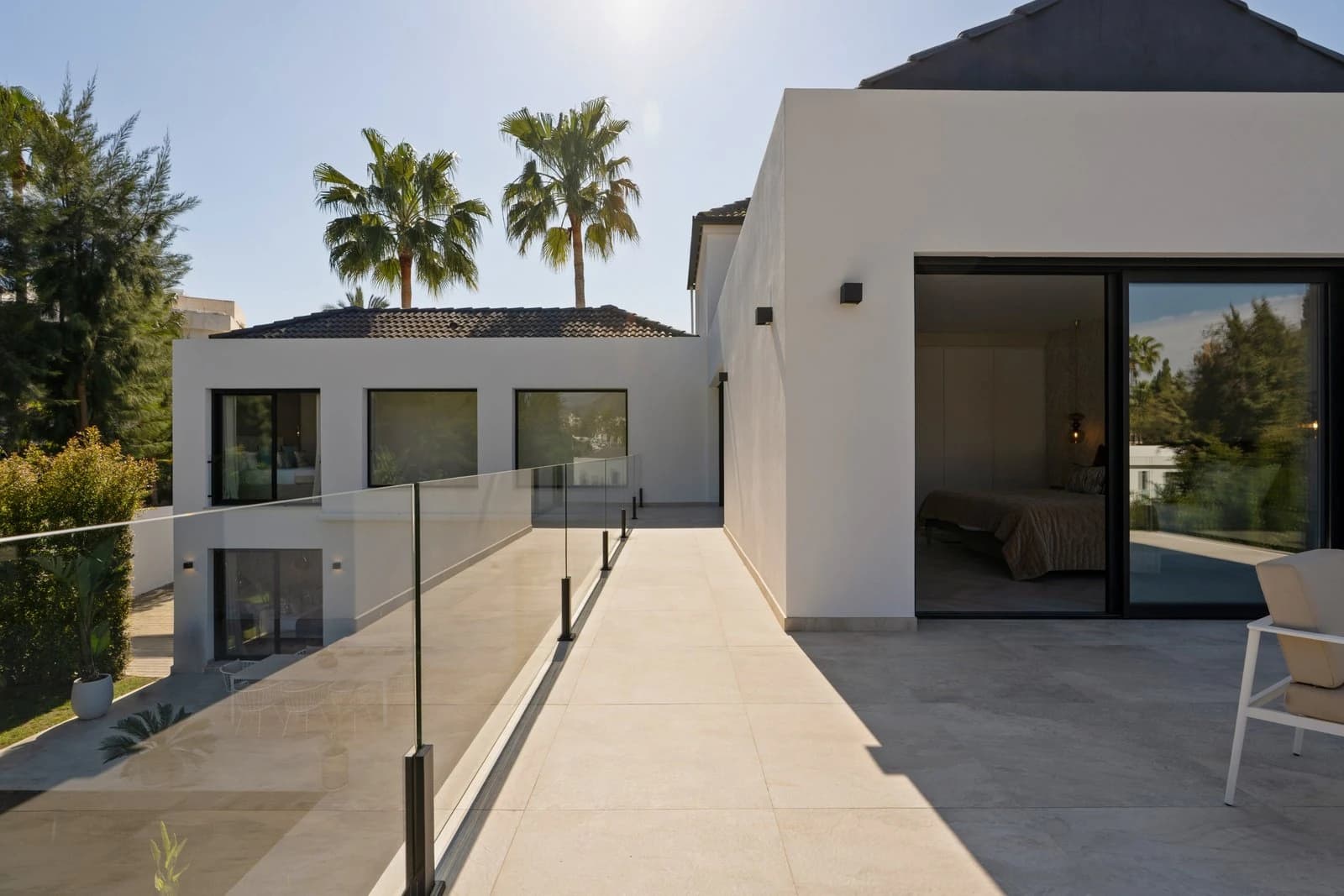 Gallery 15