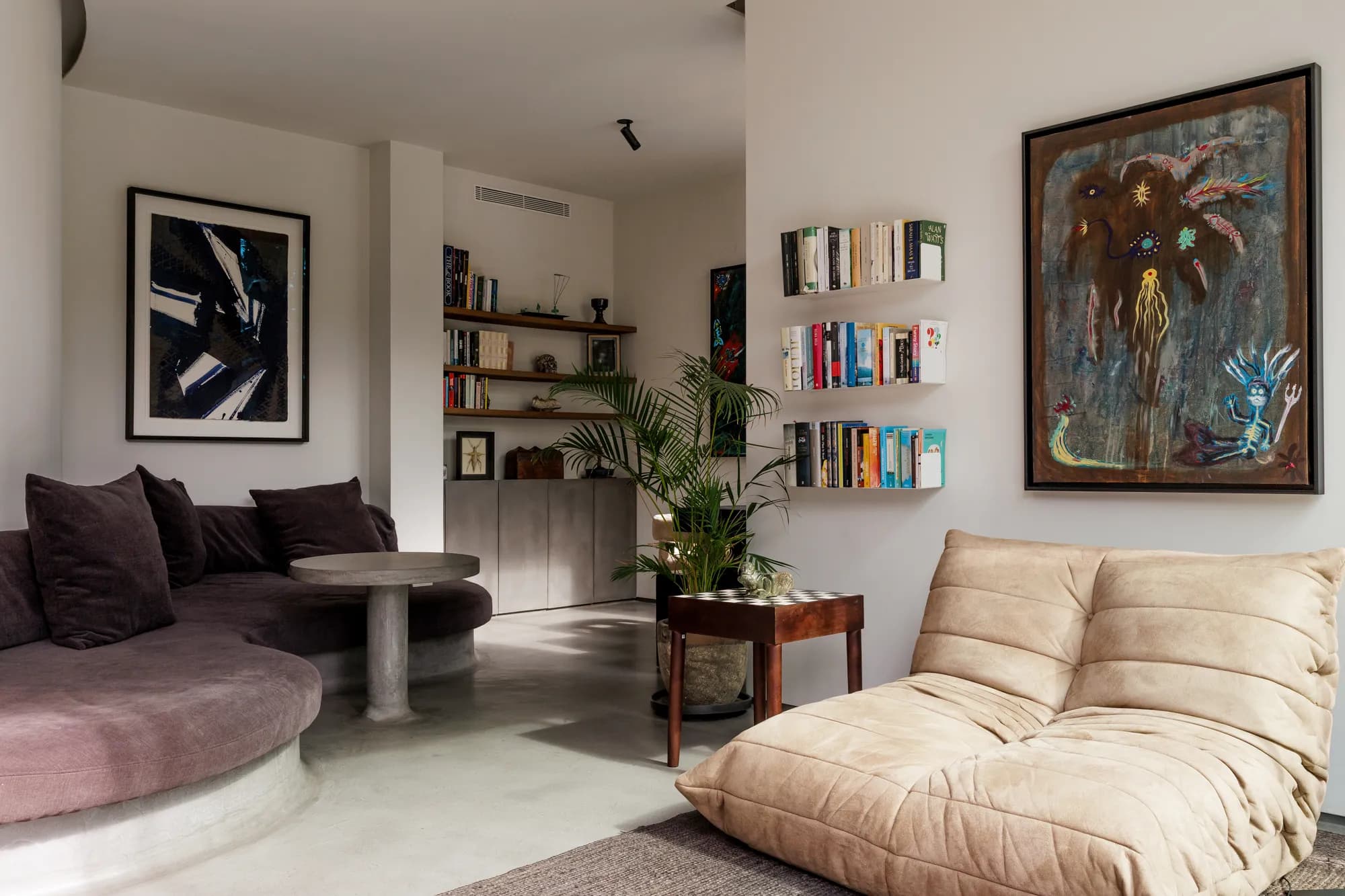 Gallery 17
